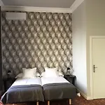 Vandrerhjem Hip Karma *