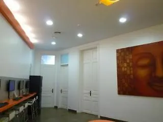 Hip Karma Albergue *
